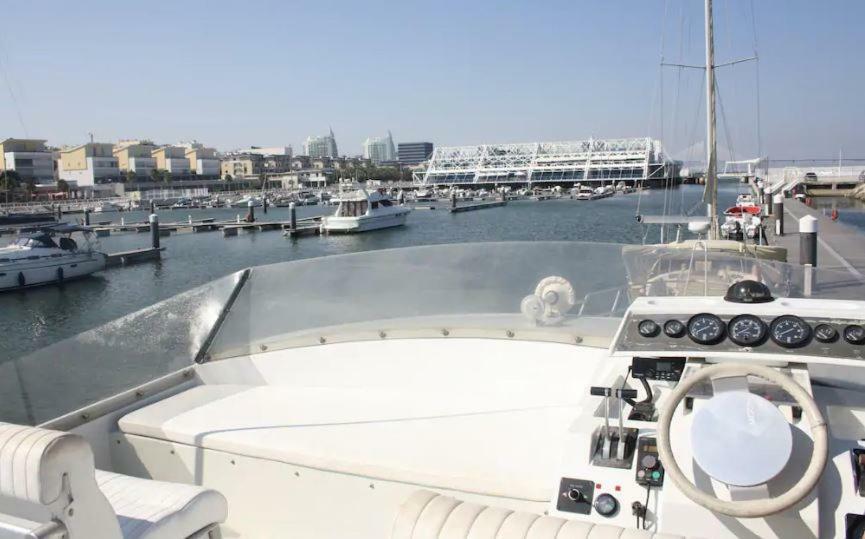 Beautiful And Magnific Yacht 호텔 리스본 외부 사진